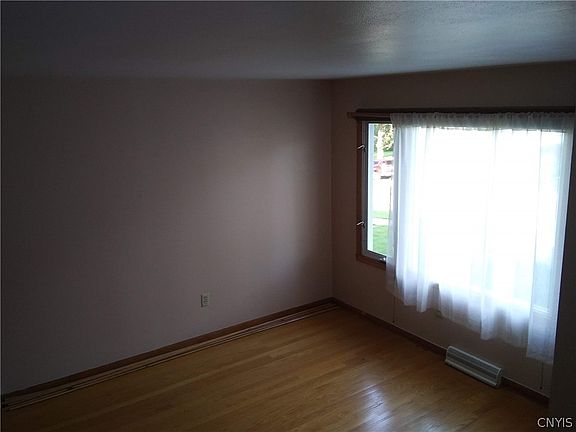 3rd image of 312 Cayuga St