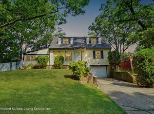 179 Sycamore St, Staten Island, NY 10312