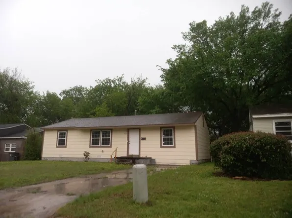 724 E 33rd St N, Tulsa, OK 74106