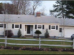 12 Midnight Dr, Queensbury, NY 12804