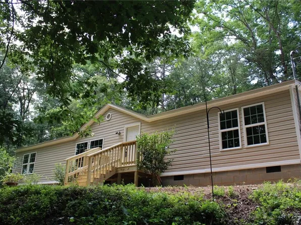 128 Somerset Pl, Dahlonega, GA 30533