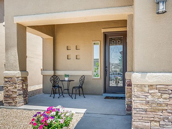 2nd image of 7525 Wolf Creek Dr