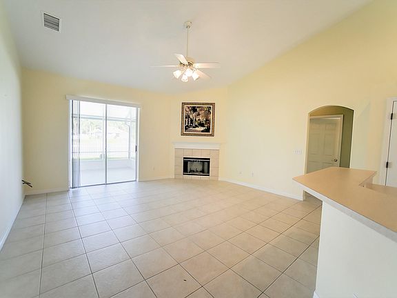 2nd image of 5407 Frederick Lake Dr