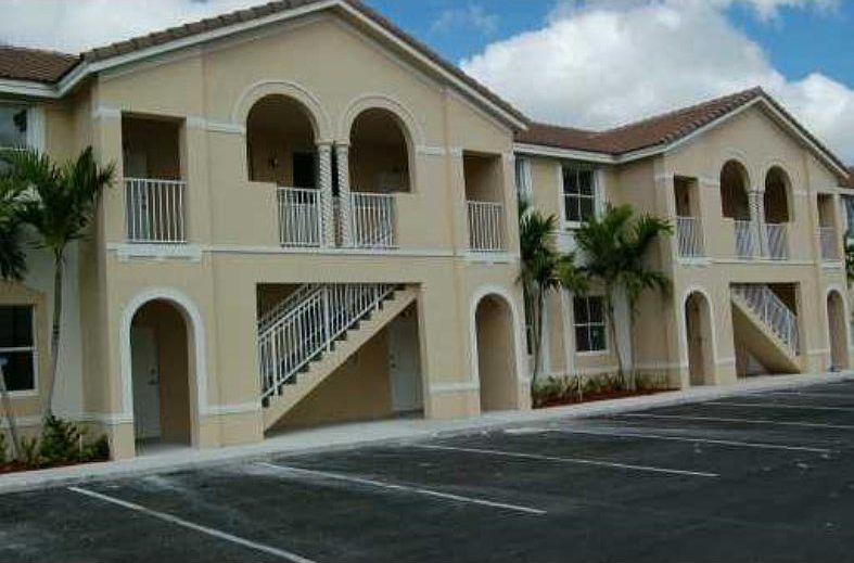 1st image of 1658 SE 28th Ct Unit 203