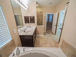 215 Lighthouse Bay Ln — Photo 5