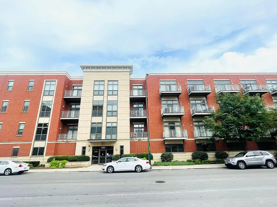 3505 S Morgan St #308