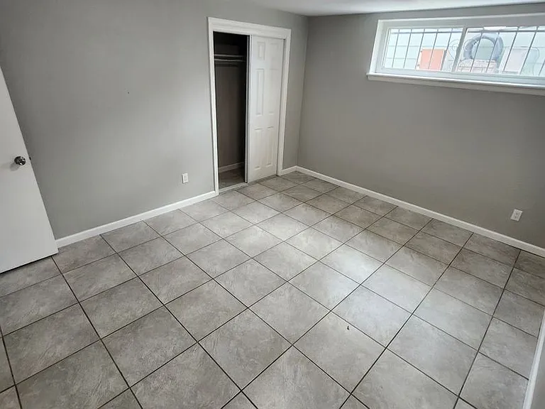313 S Chelton Rd — Photo 22
