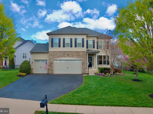 6846 Noyes Ave, Haymarket, VA 20169