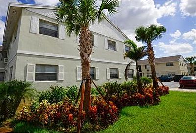 2nd image of 1500 W Blue Heron Blvd #10270121