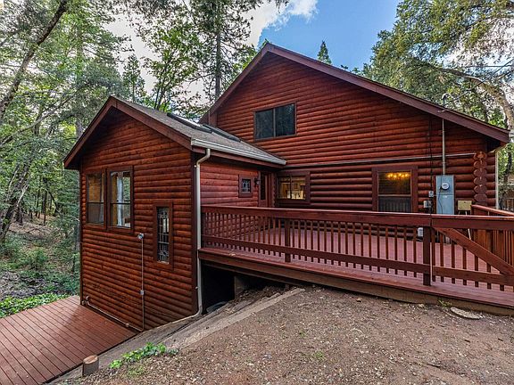 4th image of 22511 Lilac Ln