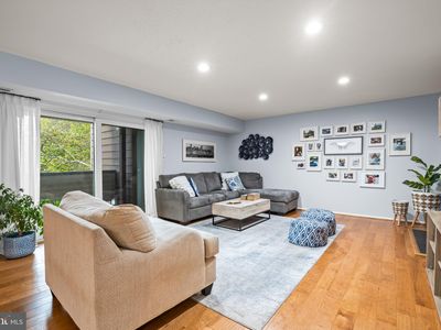 1811 Snow Meadow Ln UNIT 201, Baltimore, MD, 21209
