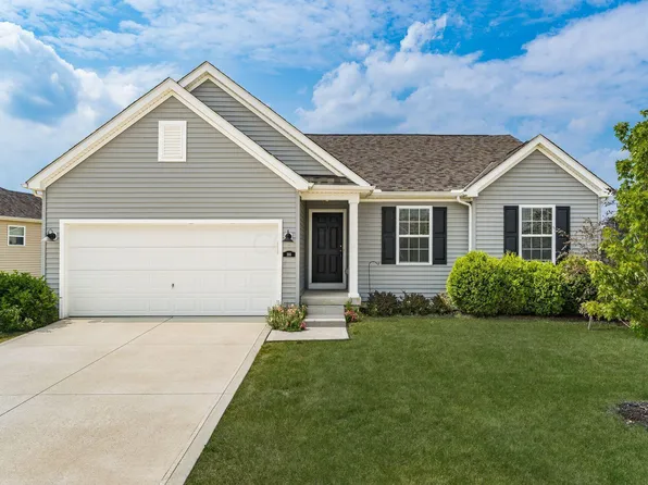 166 Chestnut Commons Dr, Commercial Pt, OH 43116