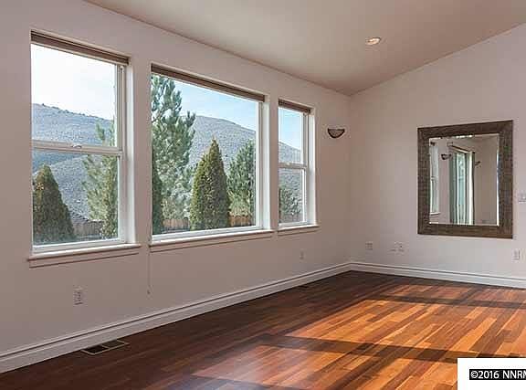 3rd image of 1132 Camballeria Dr