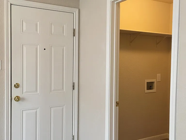 322 Cedar Ridge Dr — Photo 12