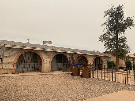 2nd image of 410 W 11th St