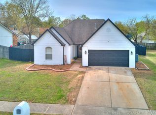 1519 W Orlando St, Broken Arrow, OK 74011