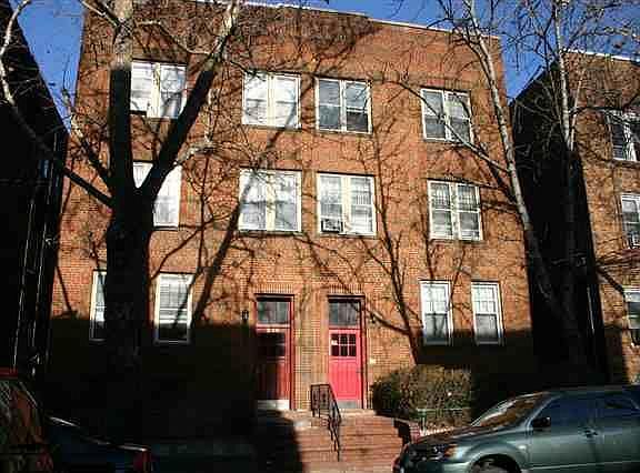 2nd image of 232 Lexington Ave APT 5