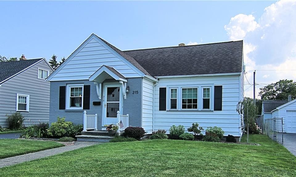 1st image of 215 Brockley Rd