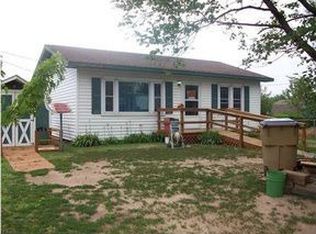 908 W Kansas Ave, Conway Springs, KS 67031