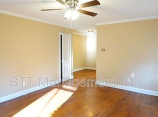 8505 Greenwood Ave #201, Takoma Park, MD 20912