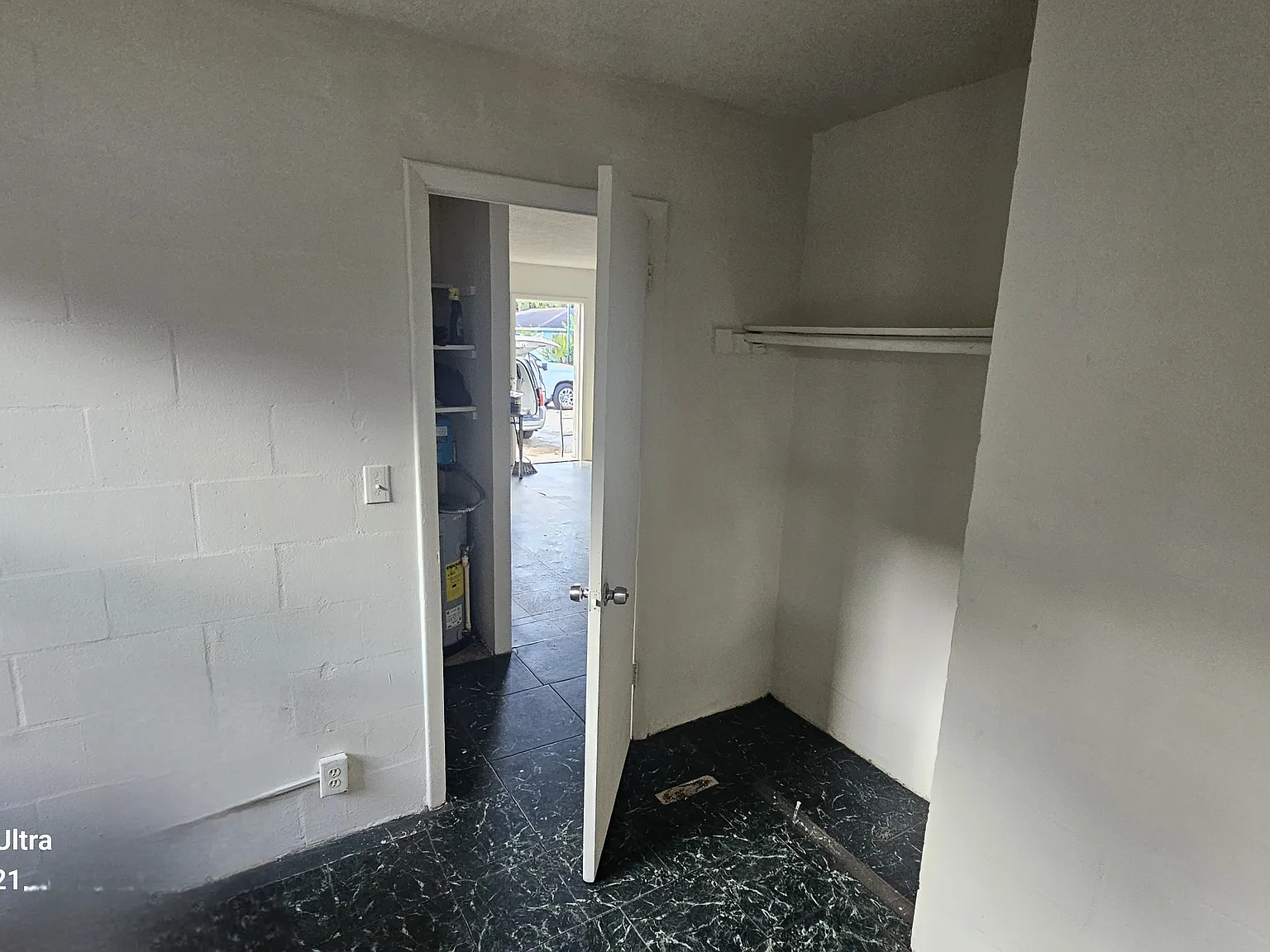 2 bed, 600 sqft, $1,300 — Photo 4
