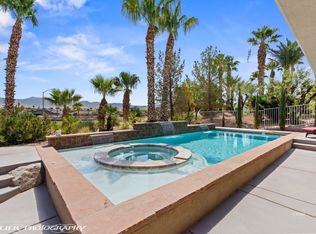 560 Rolling Hills Dr, Mesquite, NV 89027