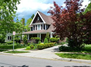 216 Fall Creek Dr, Ithaca, NY 14850