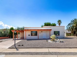 318 E La Abra, Green Valley, AZ 85614