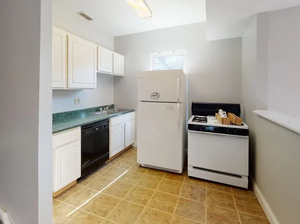 2347 Flora St, Cincinnati, OH 45219