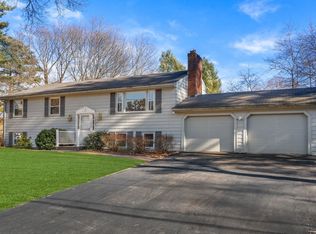 12 Morrill Dr, Wayland, MA 01778