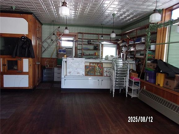 3rd image of 1153 Post Rd