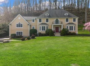 16 Fieldstone Dr, Katonah, NY 10536