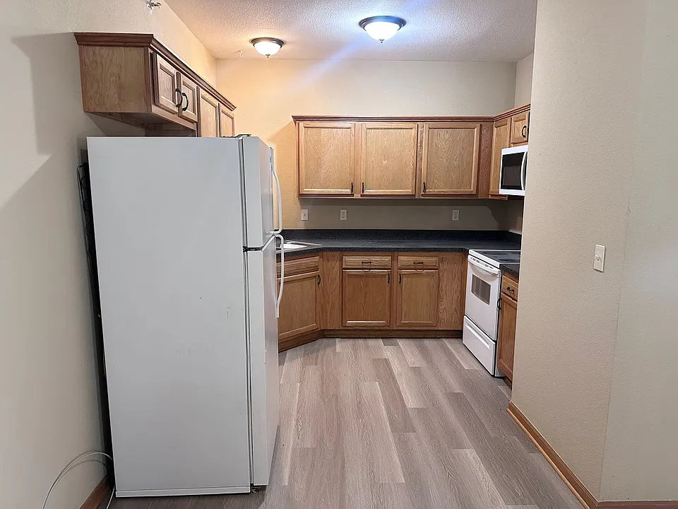 2 Bed | 2 Bath Apartment on the 1st Floor in Grain Valley at the Creekside Village Apartments