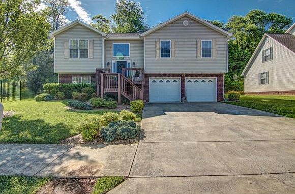 1st image of 1207 Kennesaw Dr