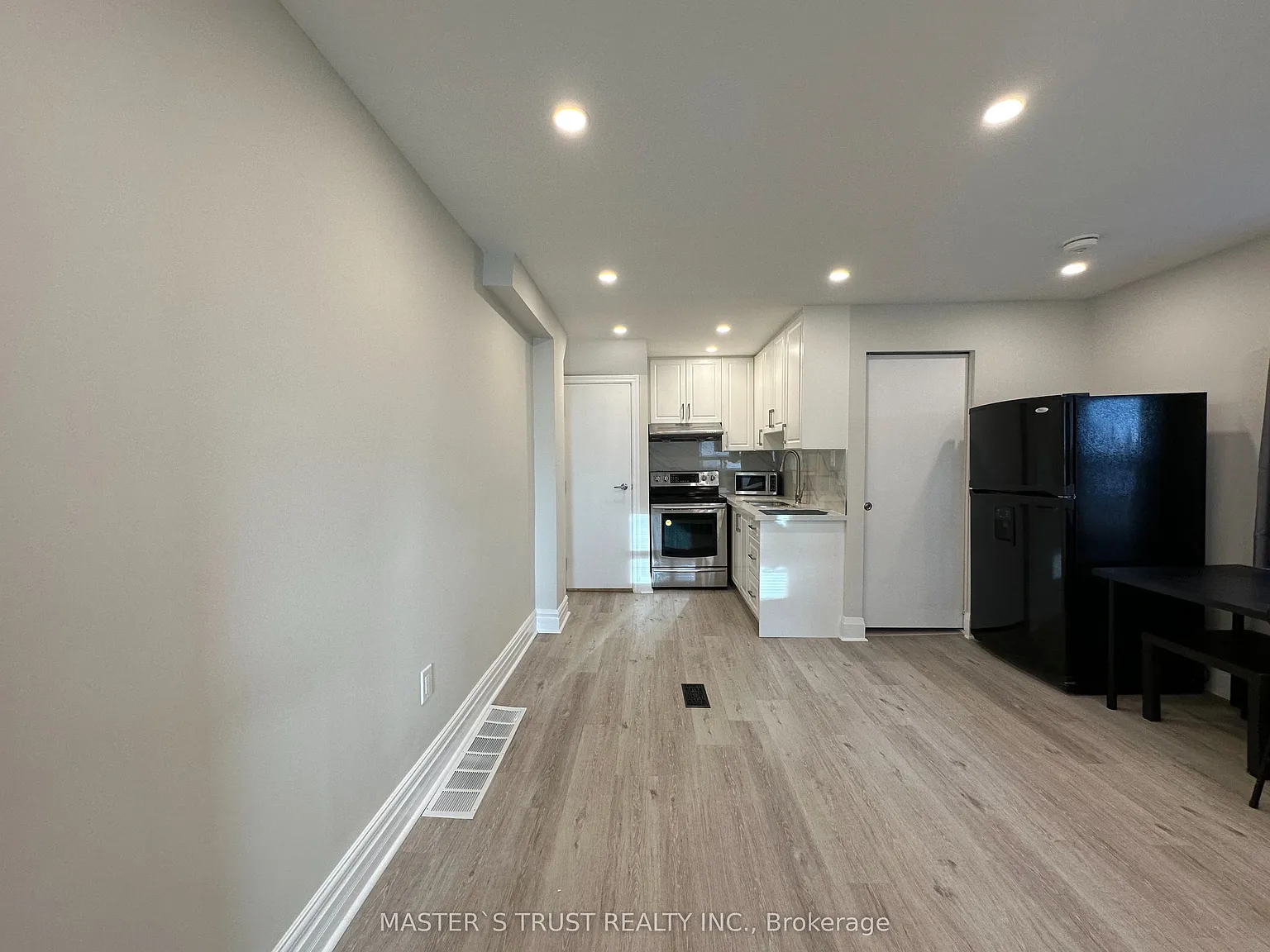 1 bed, $1,650 — Photo 2