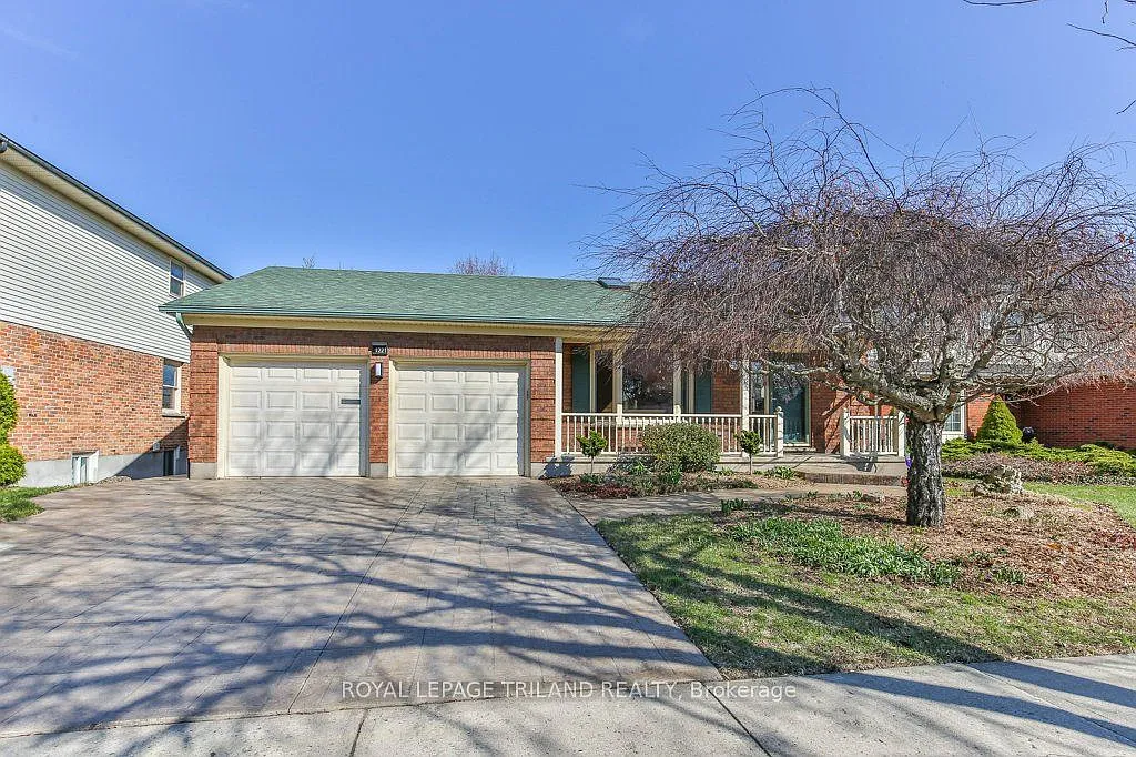 1221 Glenora Dr photo 1