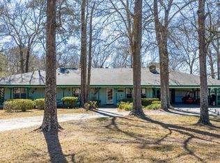 146 Mooring Rd, Hawkinsville, GA 31036