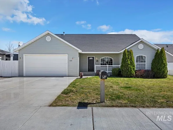 1116 Saddle Dr, Filer, ID 83328
