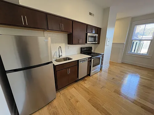 Floor plan 22 W Elder St 301