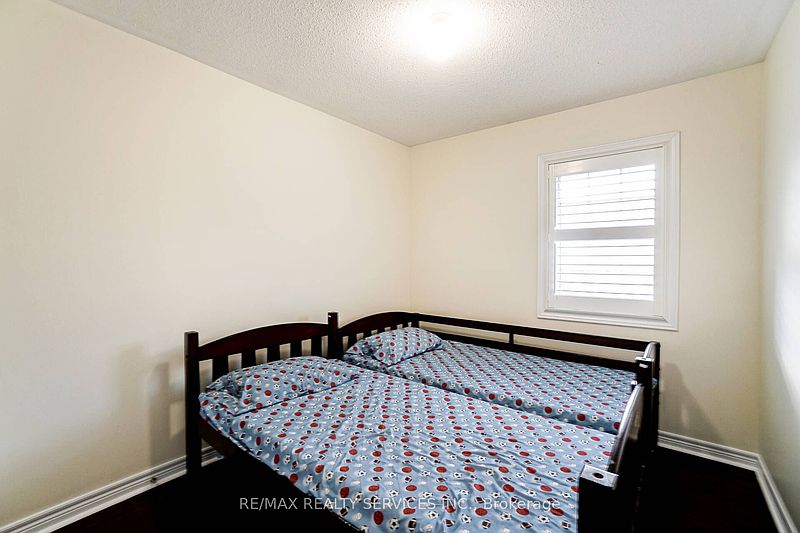 Brampton Townhouse for rent - 3 Bedrooms — photo 23