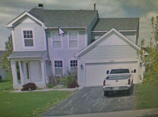 619 Graham Rd, North Aurora, IL 60542