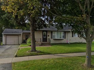 1201 E Euclid Ave, Arlington Heights, IL