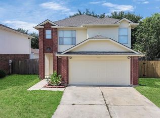 11607 Marburg Dr, Houston, TX 77066