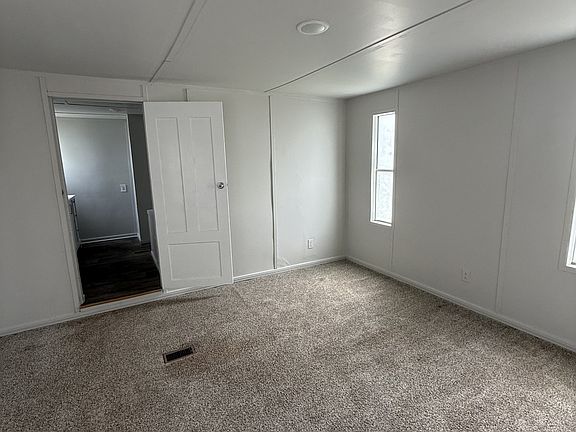 4th image of 916 N Martin Luther King Jr Blvd #3