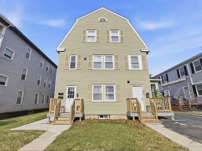18 Haynes St, Worcester, MA, 01603