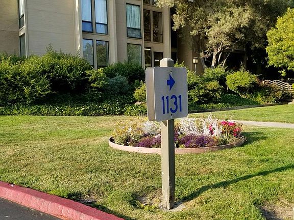 2nd image of 1131 Compass Ln APT 105