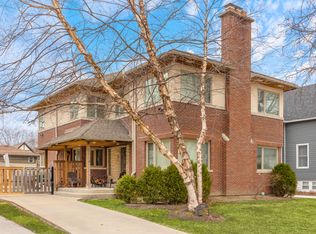 709 Belleforte Ave, Oak Park, IL
