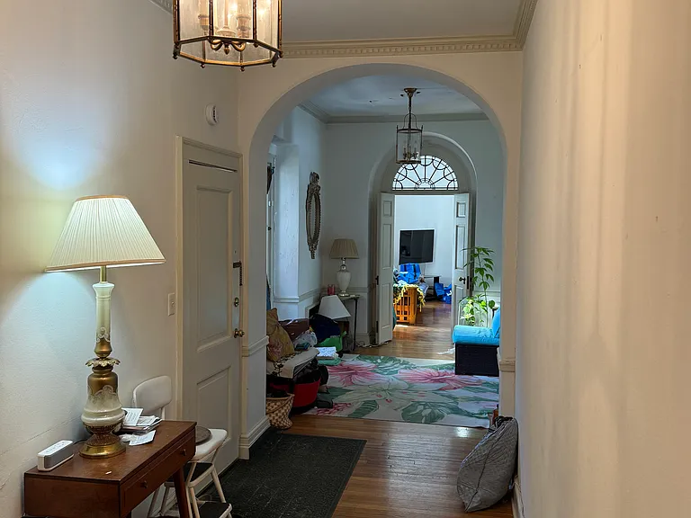 2773 N Maryland Ave #1 — Photo 2