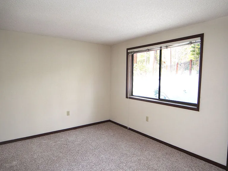 830 Oriole Way #23 — Photo 7