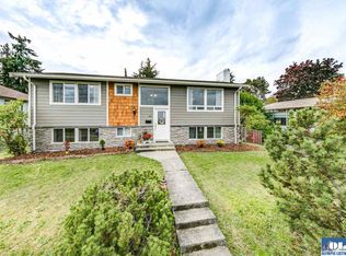 410 E 12th St, Port Angeles, WA
